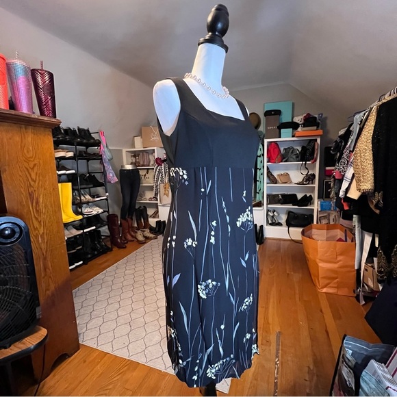 Joseph Ribkoff Black & Navy Floral Dress Sz 10 - Picture 6 of 9